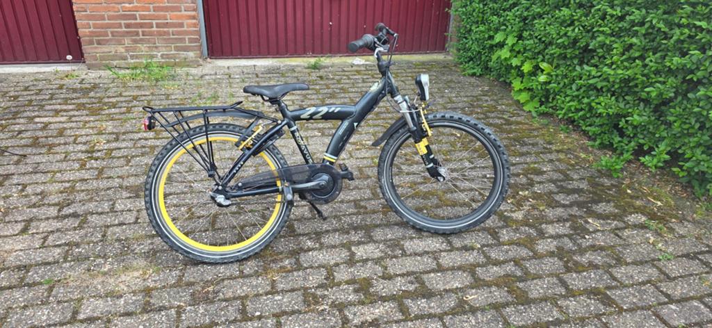 Batavus snake 22 inch jongensfiets, Fietsen en Brommers, Fietsen | Jongens, Ophalen, Zo goed als nieuw, 22 inch, Versnellingen