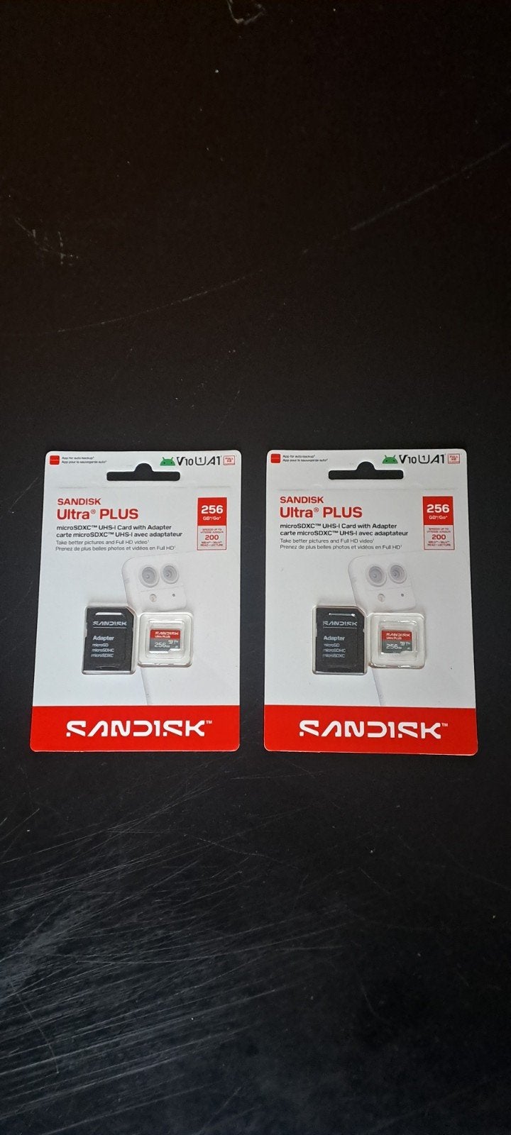 Foto 2 van Sandisk Ultra Plus MicroSDXC 256GB met Adapter - Nieuw