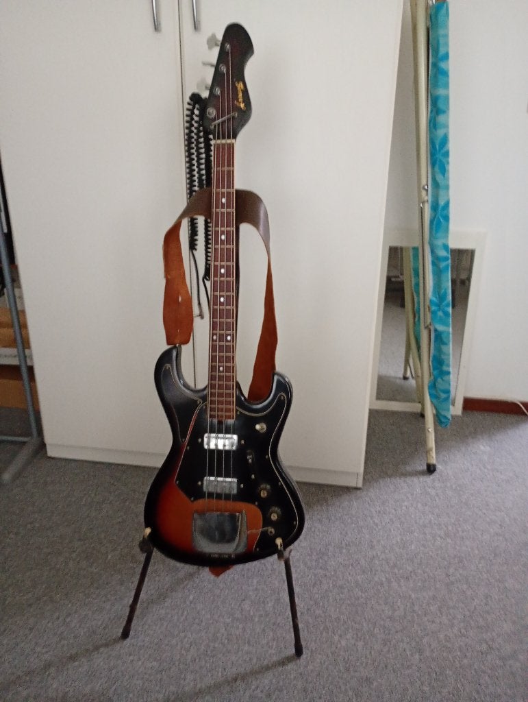 basgitaar + Peavey versterker, Ophalen, Gebruikt
