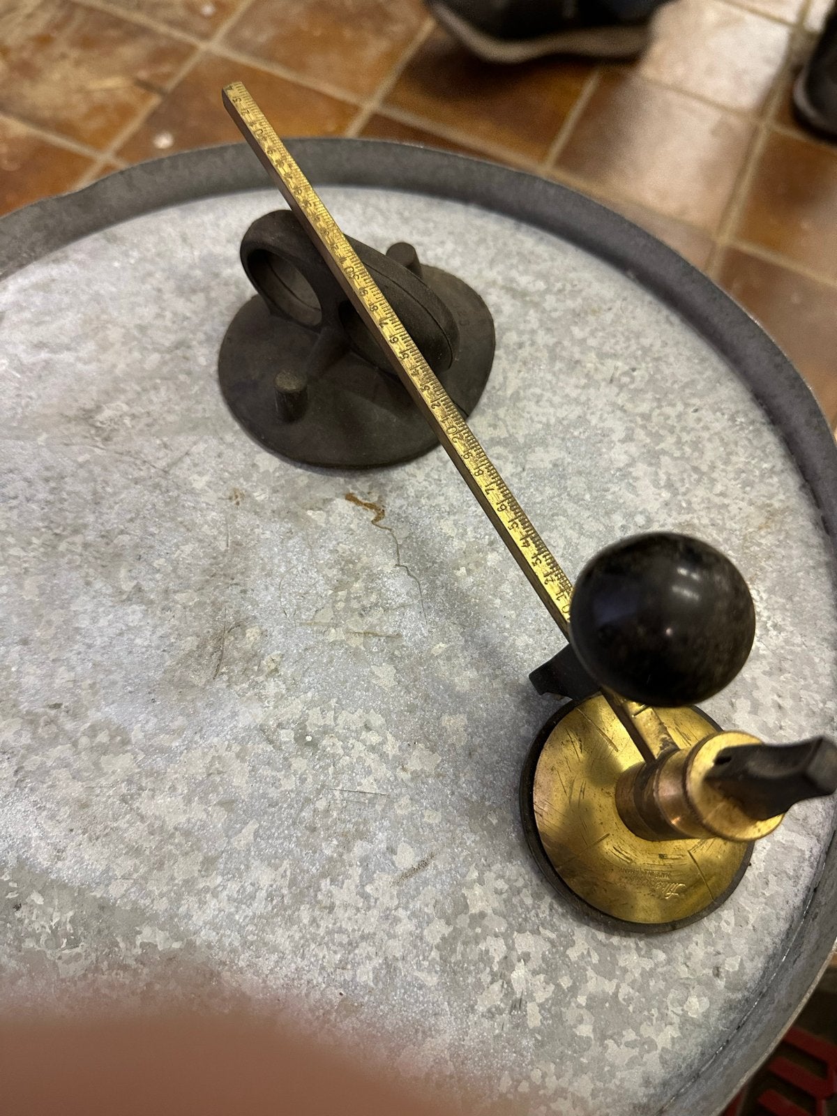 Rondsnijder voor glas - Perfect voor cirkels en gaten, Ophalen of Verzenden, Gebruikt, Snijgereedschap, Overige merken