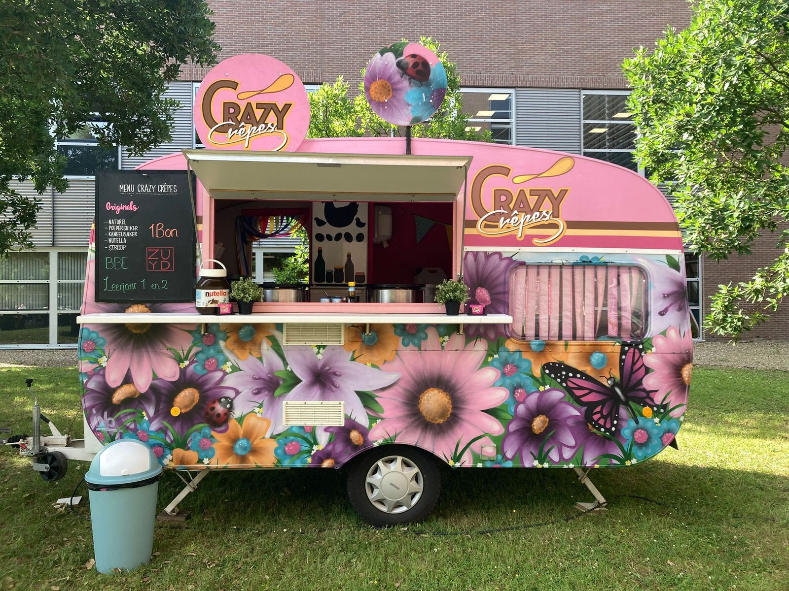 TE KOOP - Flower Power Foodtruck - Crazy Crêpes, Ophalen