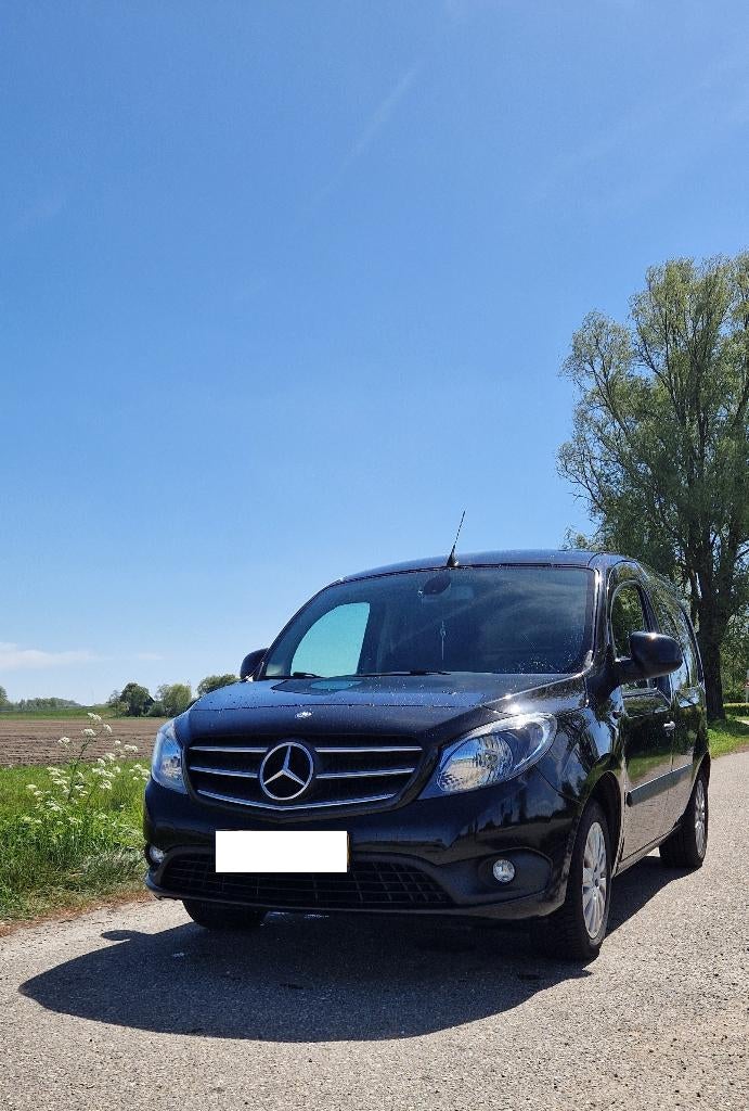 Mercedes Benz Citan 111 CDI BlueEfficiency 2018 Marge!, Auto's, 1345 kg, Stof, Zwart, Particulier