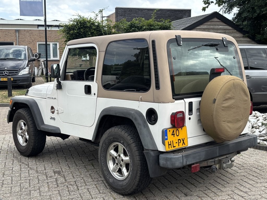 Jeep Wrangler 2.5i Softtop Sahara Cabrio 1999 Benzine 4X4, foto 7