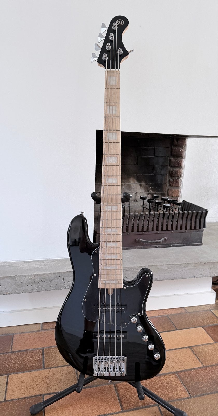 Cort Elrick NJS5 Black - Zo goed als nieuw, Muziek en Instrumenten, Ophalen, Zo goed als nieuw, Elektrisch, 5-snarig