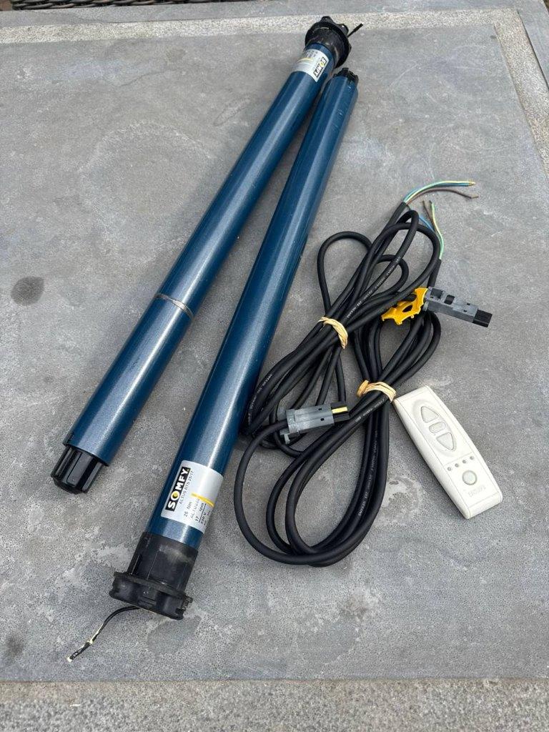 Somfy buismotoren Altus 50 RTS 25/17 - 2 stuks, Ophalen, Gebruikt