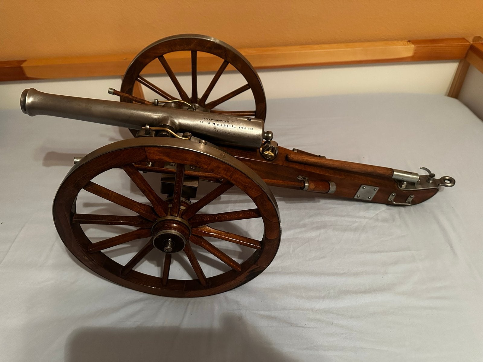 Decoratieve kanon replica  voor de sier groot model., Hobby en Vrije tijd, Ophalen of Verzenden, Zo goed als nieuw, Groter dan 1:32