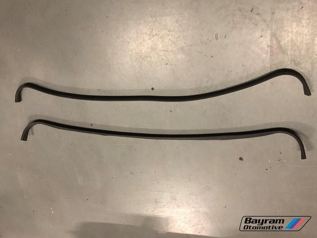 Bmw E30 motorkap rubber schutbord coupe cabrio sedan 3-serie, Gebruikt, -, -, Ophalen of Verzenden