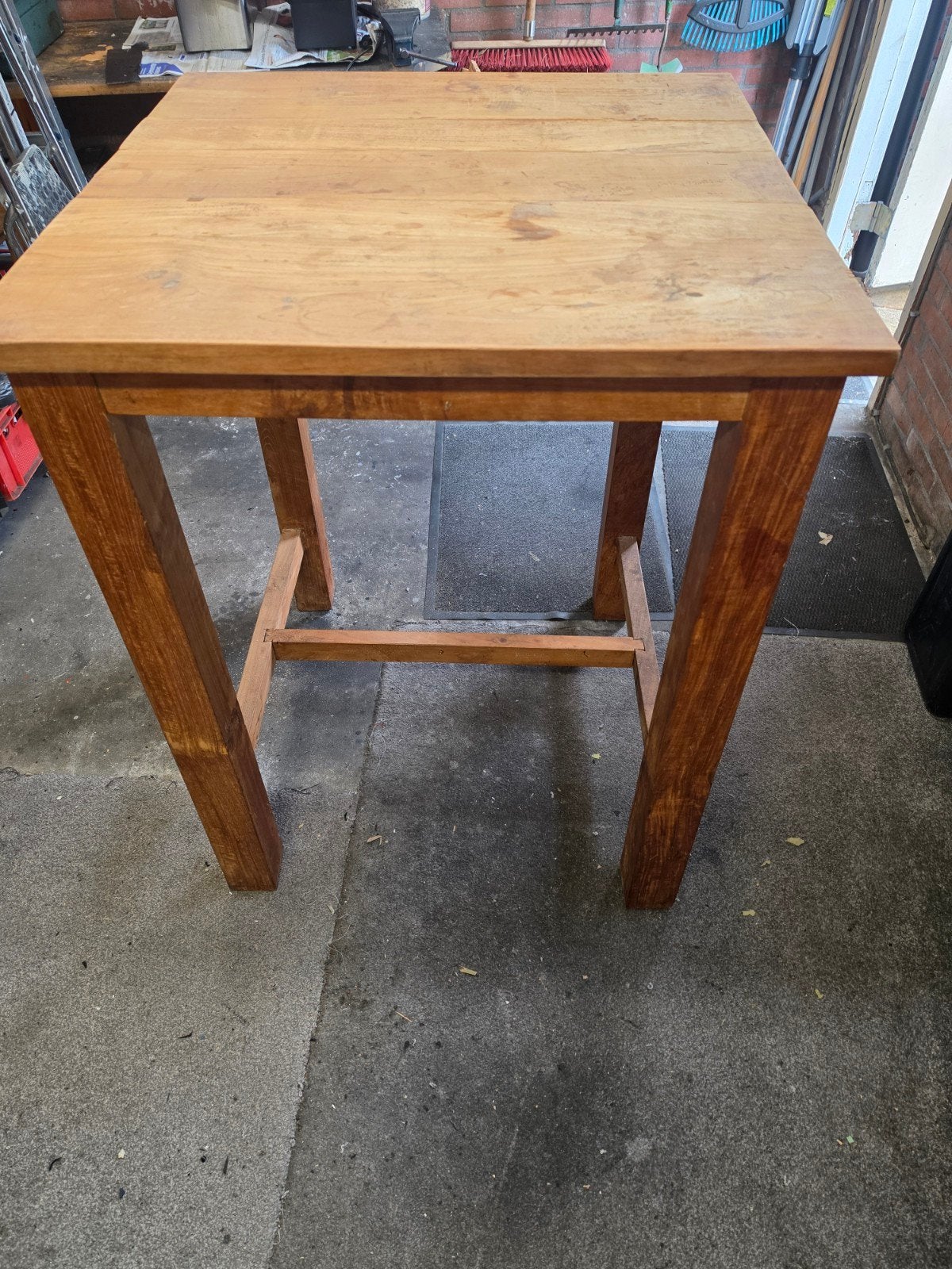 Houten sta/bartafel, Ophalen, Gebruikt
