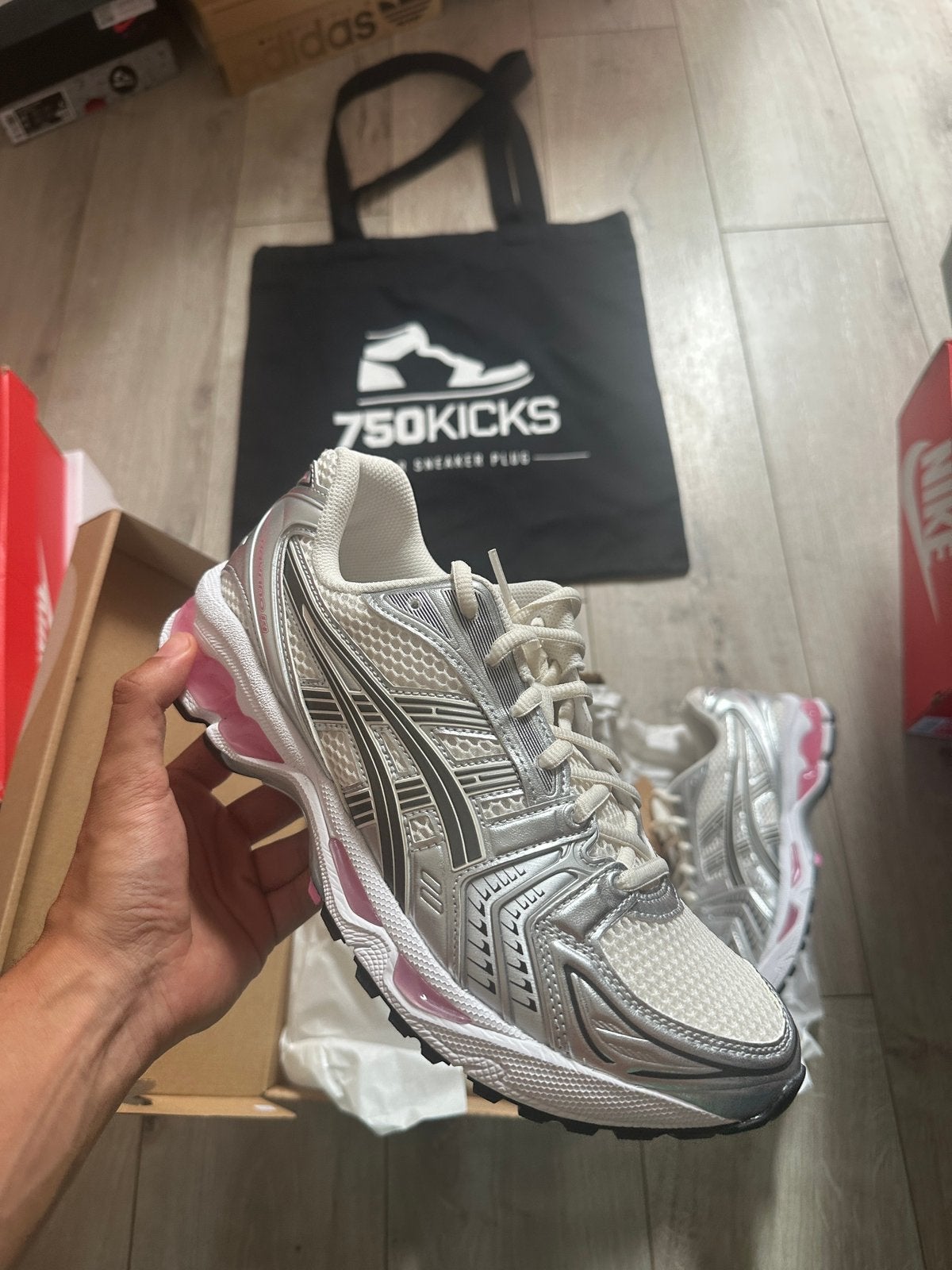 Asics Gel-Kayano 14 Cream Sweet Pink Maat EU42 1203A537-103, Nieuw, Ophalen of Verzenden, Roze, A