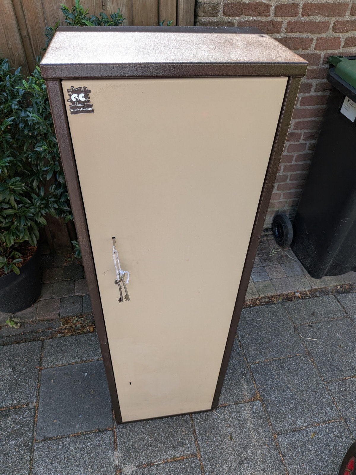 Grote wapenkluis in nette staat, Sport en Fitness, Schietsport-accessoires, Zo goed als nieuw, Ophalen