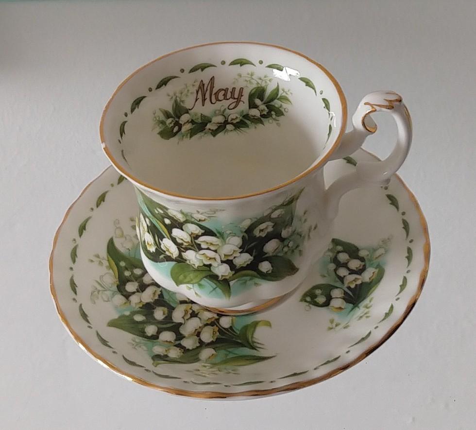 vtg kop & schotel, Royal Albert, Lily of the Valley  vlgnr77, Ophalen of Verzenden