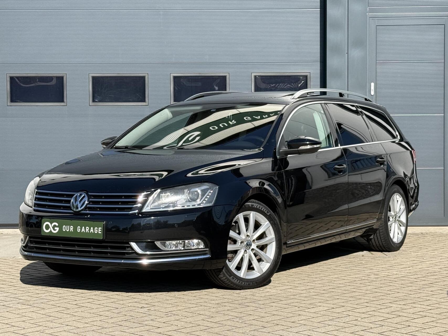 Volkswagen Passat Variant 2.0 TSI Highline|CarPlay|Pano|Trek, Auto's, Euro 5, Gebruikt, Zwart, 4 cilinders