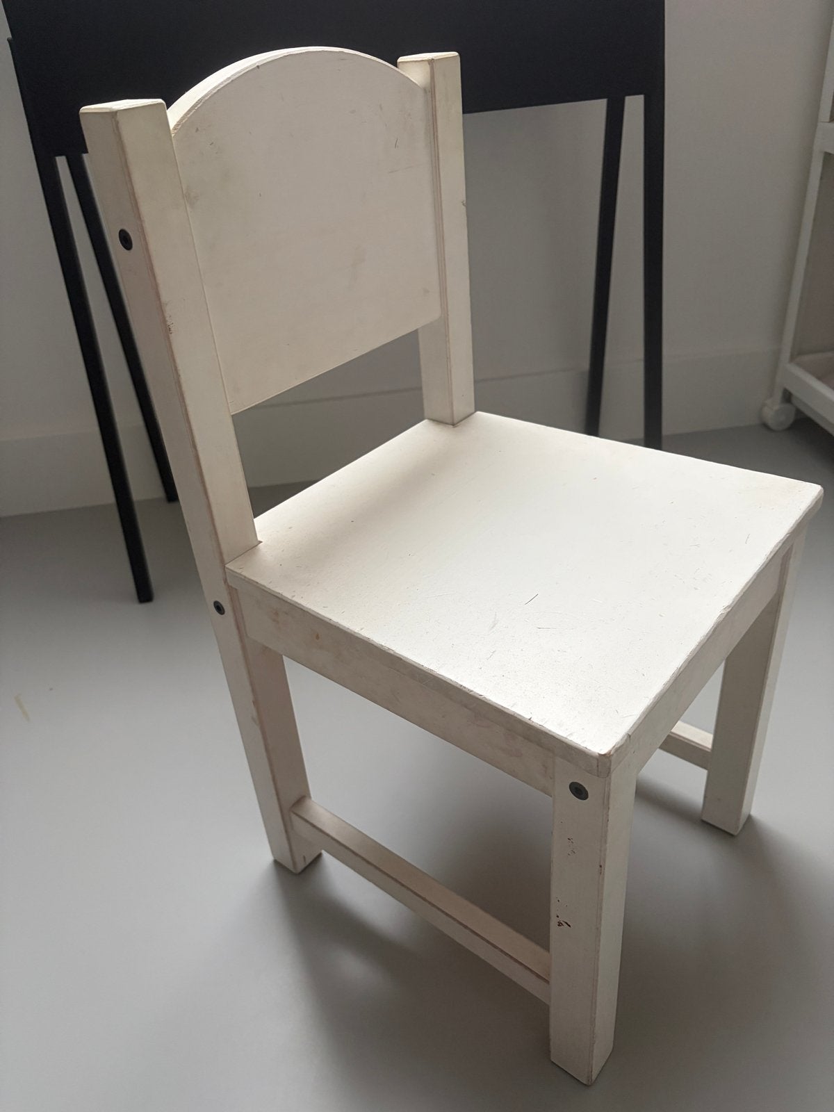 Witte houten kinderstoel IKEA Sundvik, Ophalen, Gebruikt, Wit, Eén