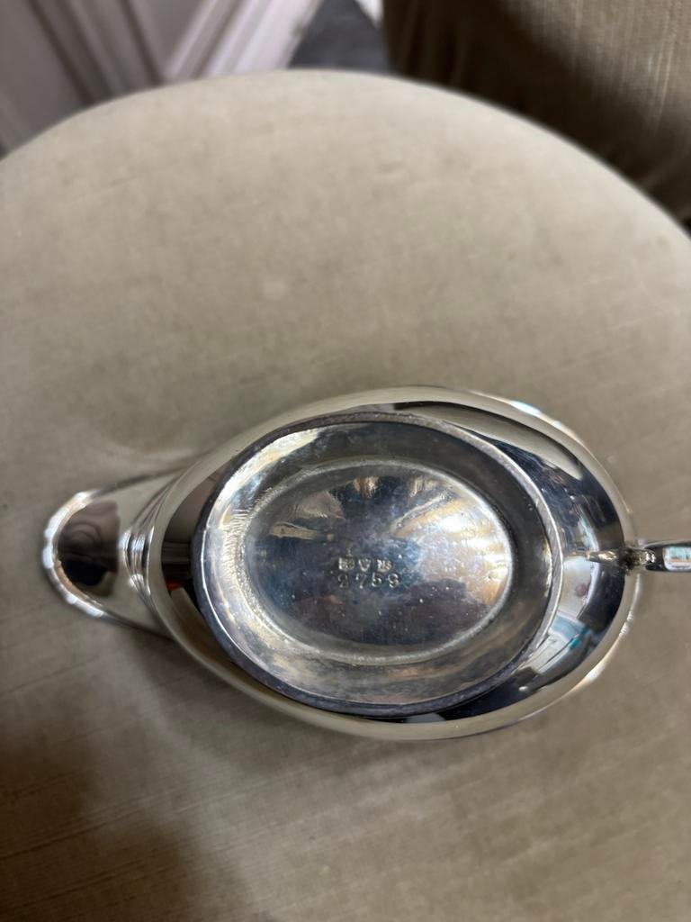 Zwaar verzilverde  sauskom met handvat, Antiek en Kunst, Ophalen of Verzenden, Zilver