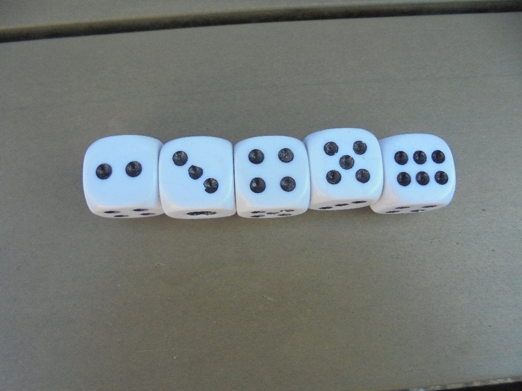 5 nieuwe dobbelstenen, Ophalen of Verzenden, Nieuw