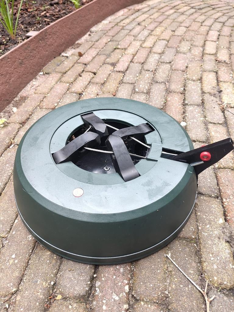 Kerstboomvoet - laat je kerstboom rechtop staan, Ophalen