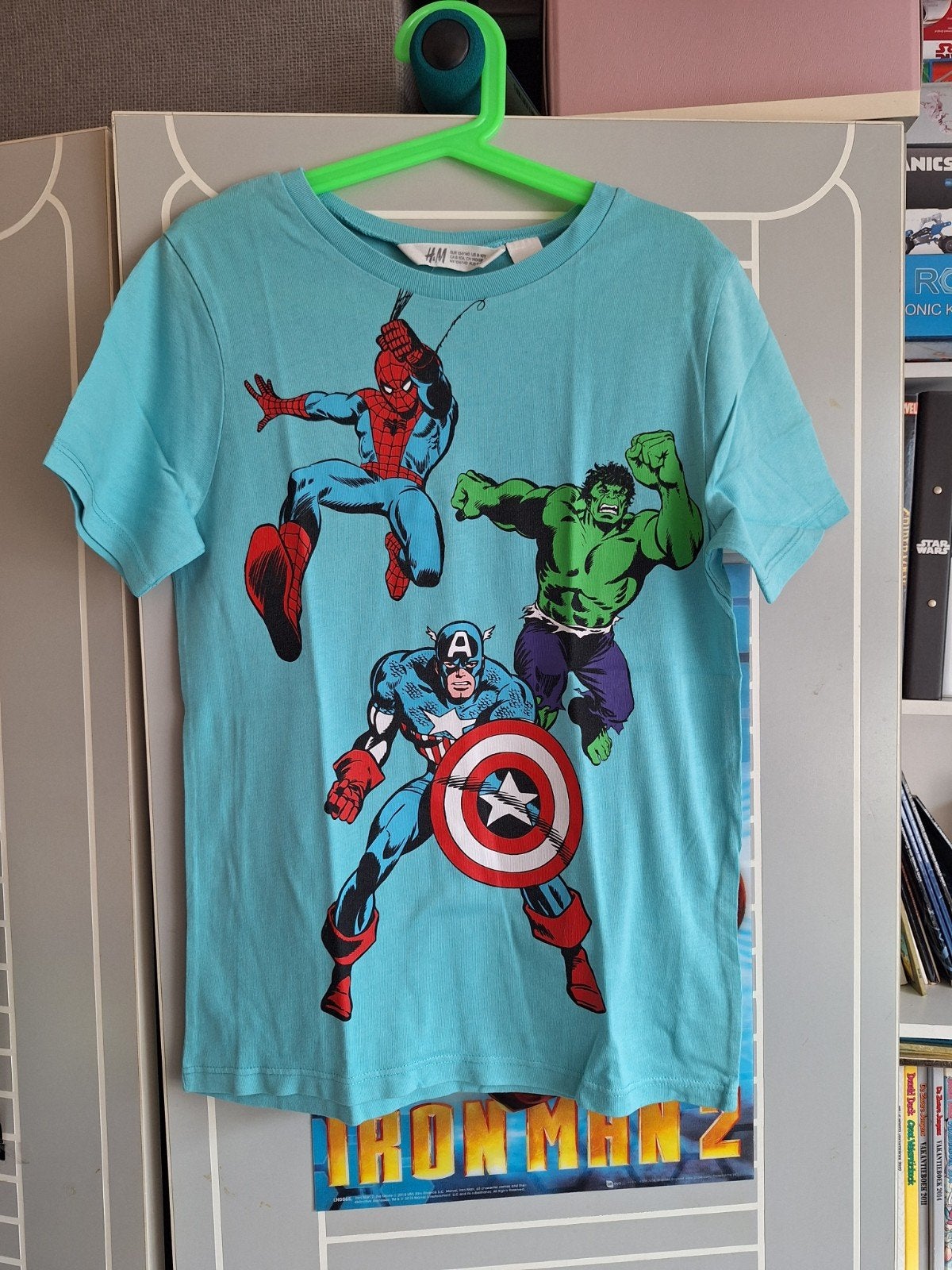 Avengers t-shirt mt 134/140, Kinderen en Baby's, Kinderkleding | Maat 134, H&M, Ophalen of Verzenden, Zo goed als nieuw, Shirt of Longsleeve