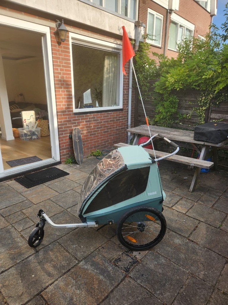 Thule Coaster XT, Fietsen en Brommers, Fietsaccessoires | Aanhangers en Karren, Gebruikt, Kinderkar, 40 tot 60 kg, Opvouwbaar