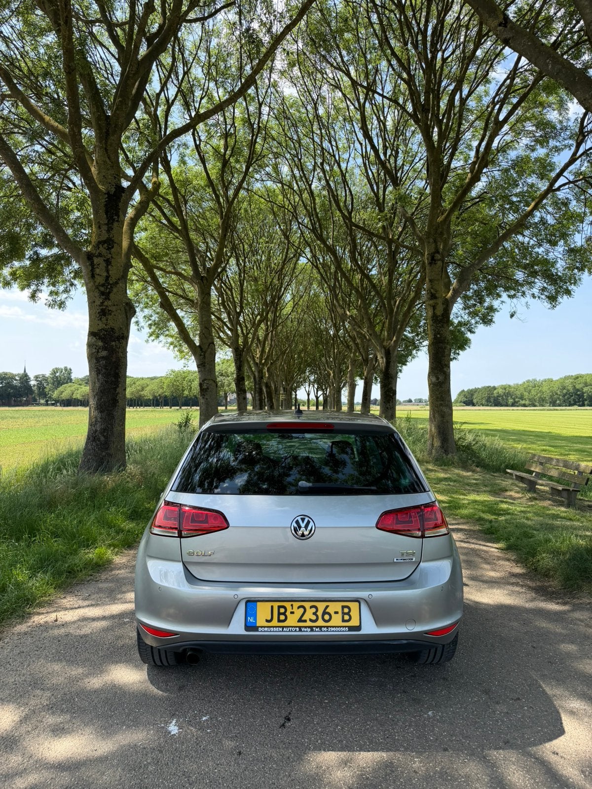 Volkswagen Golf 1.2 TSI 5D 2016 highline sfeerverlichting, Auto's, Voorwielaandrijving, 4 cilinders, 610 kg, Origineel Nederlands
