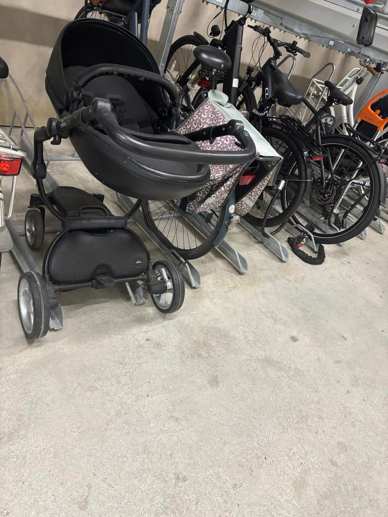 Mima Xari Kinderwagen - Stijlvol €150, Gebruikt, Kinderwagen, Overige merken, Verstelbare duwstang