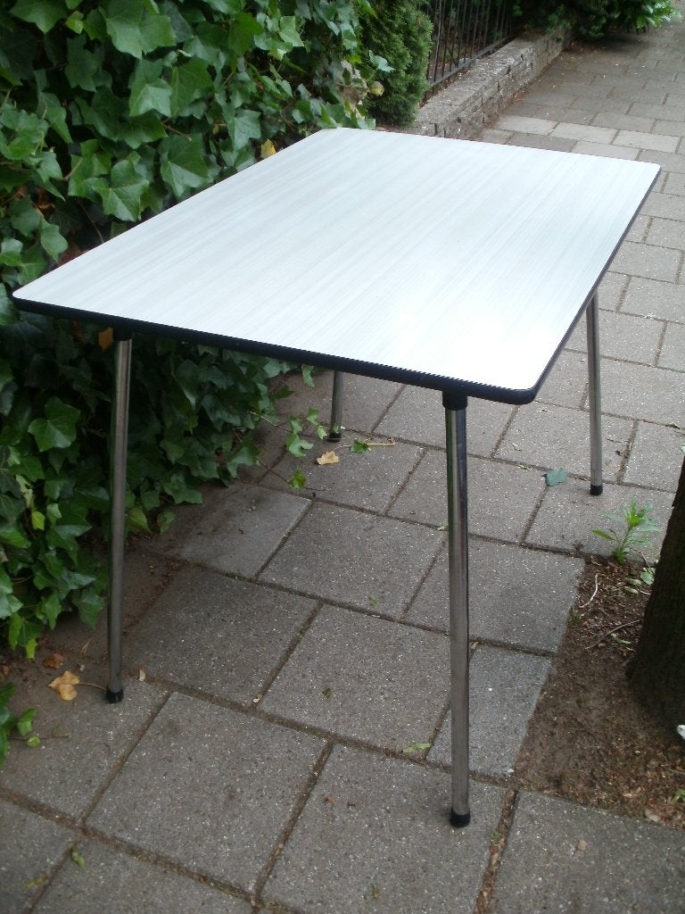 Formica, (wit) keukentafel met chromen poten (demontable), Ophalen, Gebruikt, 100 tot 150 cm, 50 tot 100 cm