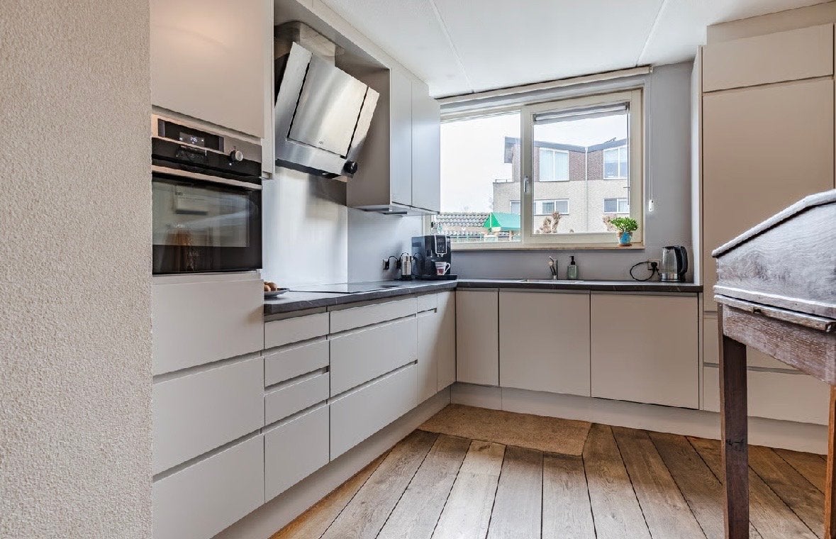 Moderne Hoekkeuken met AEG en Siemens Apparatuur, Huis en Inrichting, Keuken | Complete keukens, Ophalen, Gebruikt, Overige materialen
