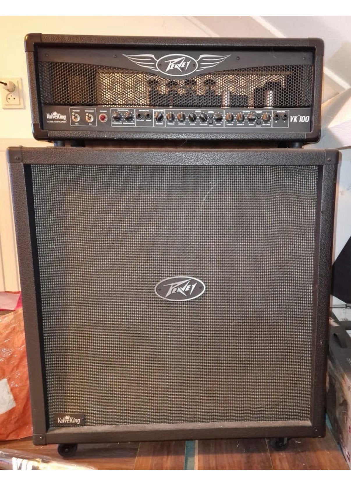 Peavey Valveking 412 speakerkast plus Valveking VK100 buizen, Ophalen, Zo goed als nieuw, 100 watt of meer