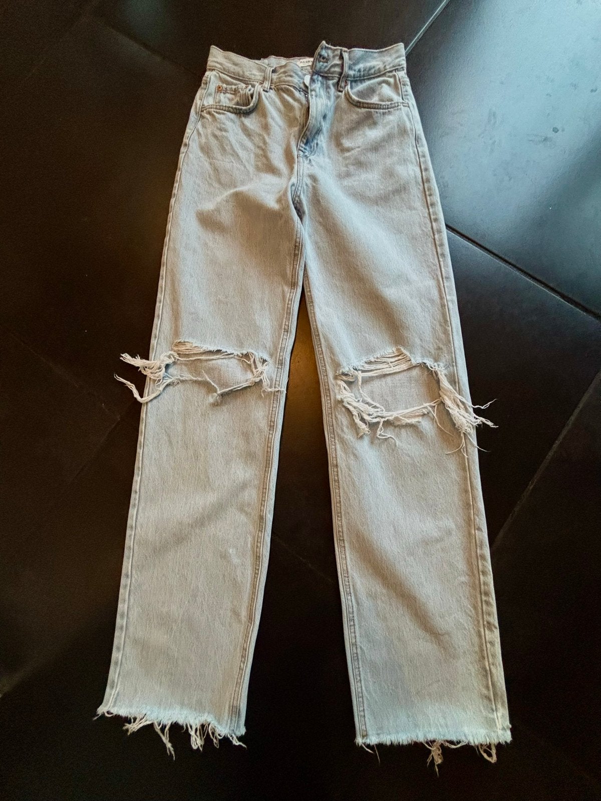 Pull&Bear jeans met gaten, maat 38, Ophalen of Verzenden, Gedragen, Blauw, W30 - W32 (confectie 38/40)
