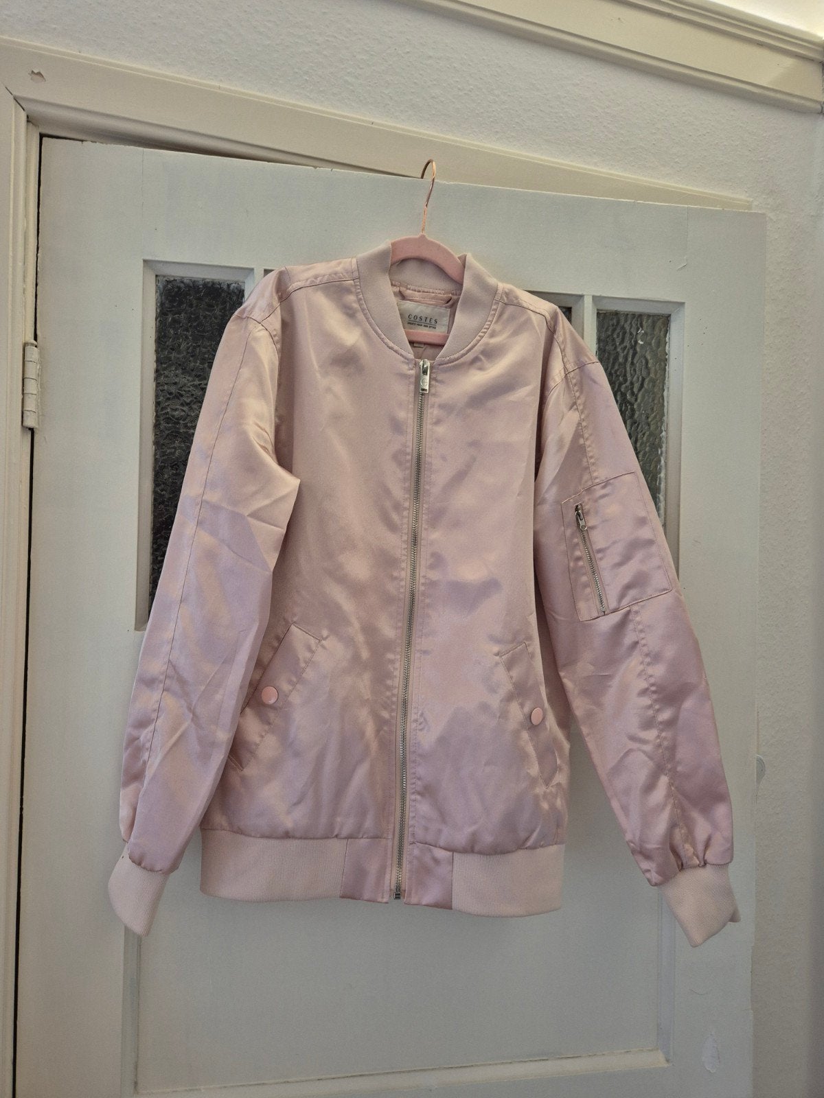 Roze satijnen bomberjack van Costes, maat XS, Kleding | Dames, Ophalen of Verzenden, Zo goed als nieuw, Costes, Roze