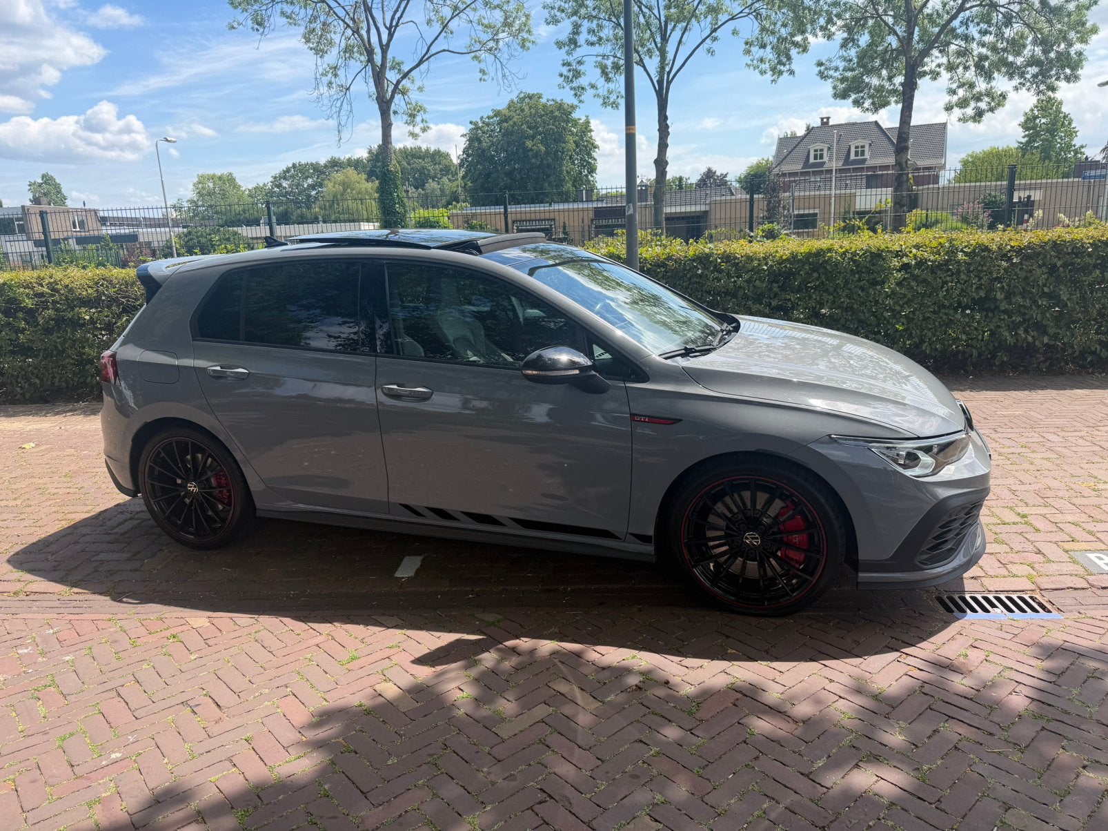 Vw Golf 2.0 Gti Clubsport/Pano/Akrapovic/ Nurenberg/ 2024, Auto diversen, Schadeauto's, Volkswagen, 20 cc, Zilver of Grijs, Benzine