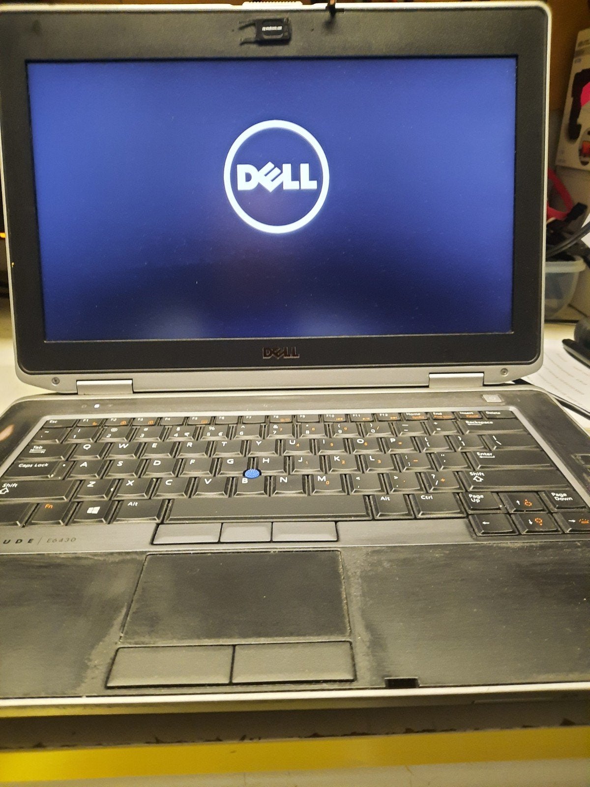 Dell laptop met i7 processor, ssd, windows 11, Computers en Software, Gebruikt, 2 tot 3 Ghz, Qwerty, Ophalen of Verzenden