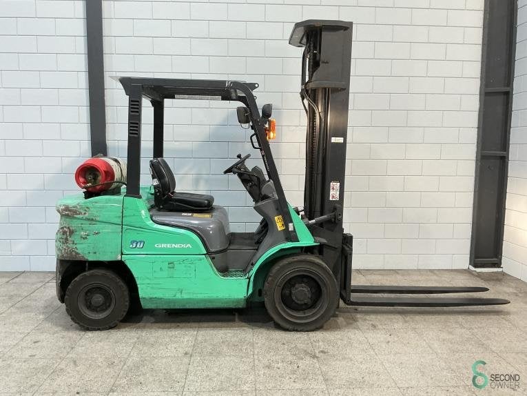 Heftrucks LPG Mitsubishi FG30N 2008 Triplex, 3000 tot 4000 kg, LPG, Heftruck, Mitsubishi