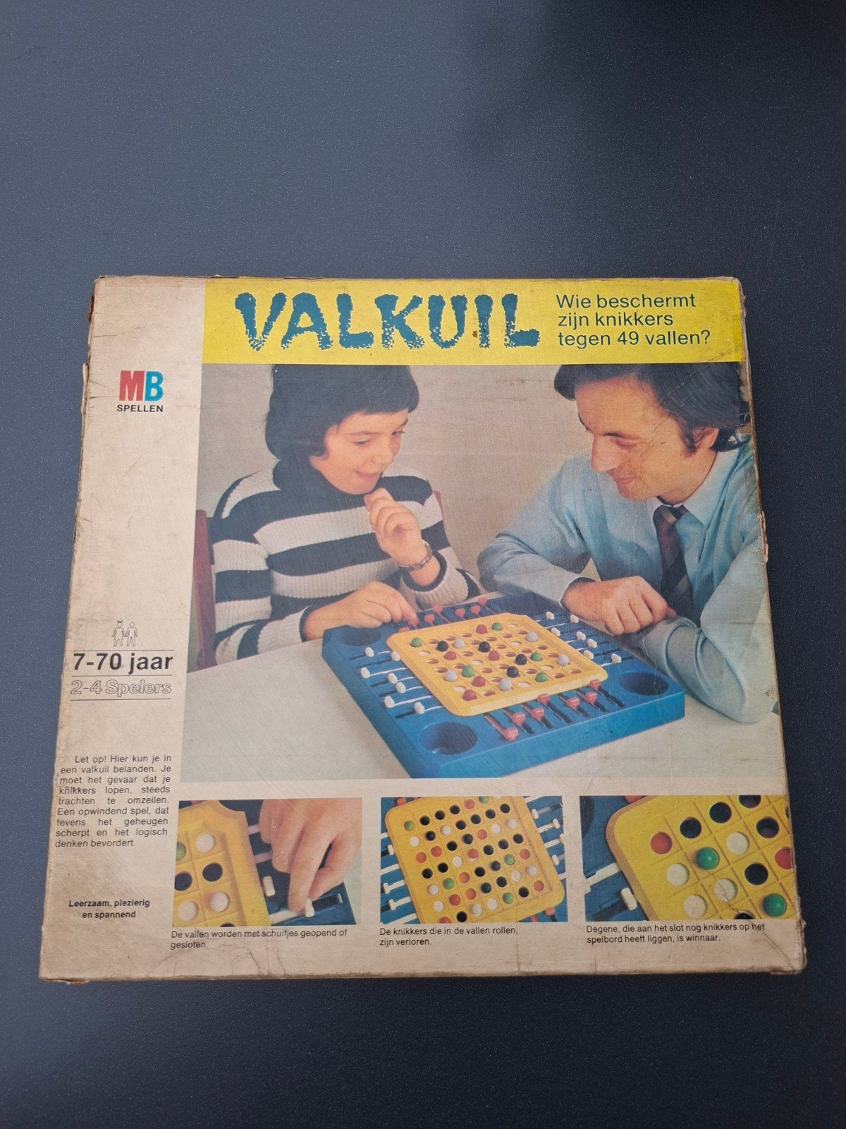 Valkuil Bordspel MB Spellen - Bescherm je knikkers!, Drie of vier spelers, Ophalen, Gebruikt, MB Spellen