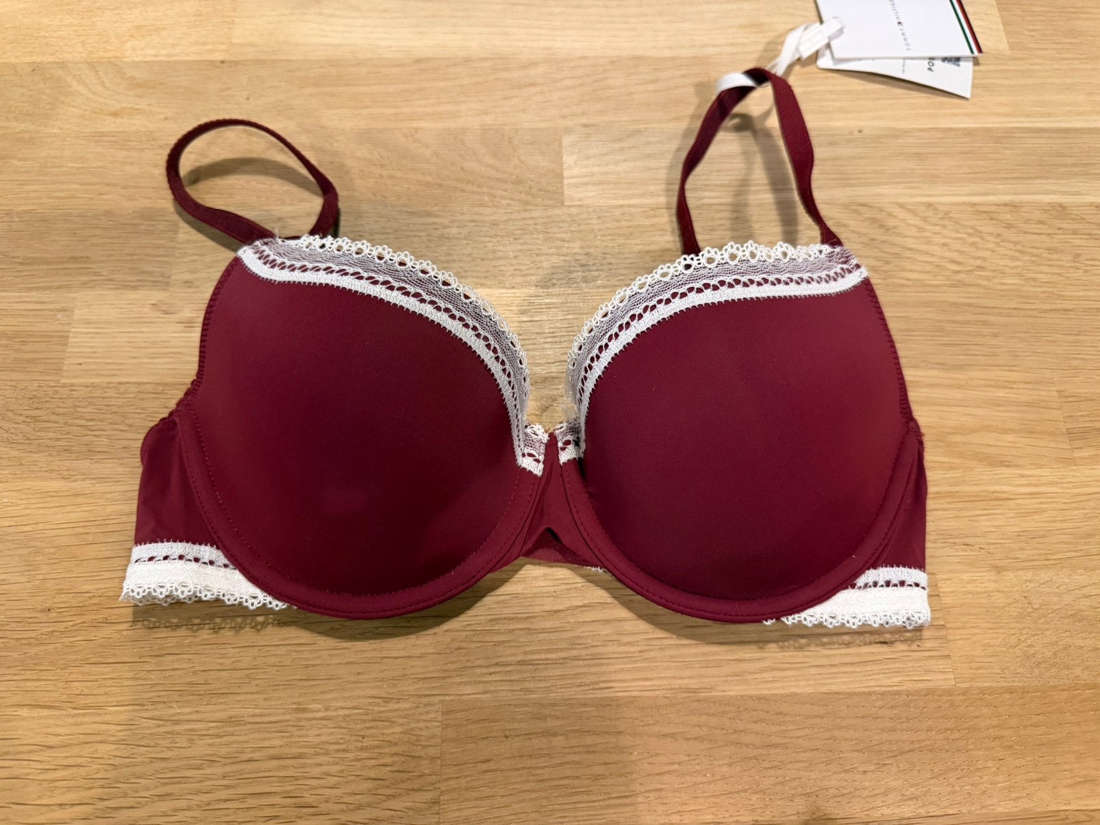 Tommy Hilfiger bh 75C NIEUW!! Nu €15, Ophalen of Verzenden, Rood, BH