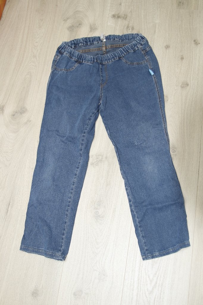 Aangepaste broek van Pien en Polle maat 164 jeans blauw, Diversen, Ophalen of Verzenden, Zo goed als nieuw