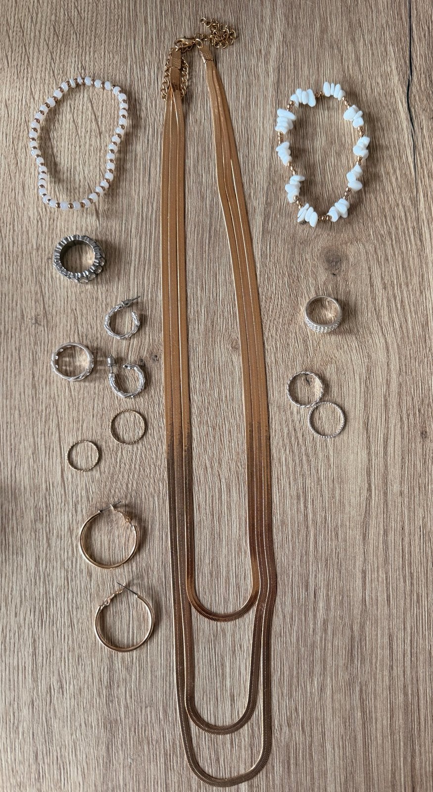 Grote sieraden set: kettingen, ringen, oorbellen, armbanden, Overige materialen, Ophalen of Verzenden, Zo goed als nieuw, Zilver