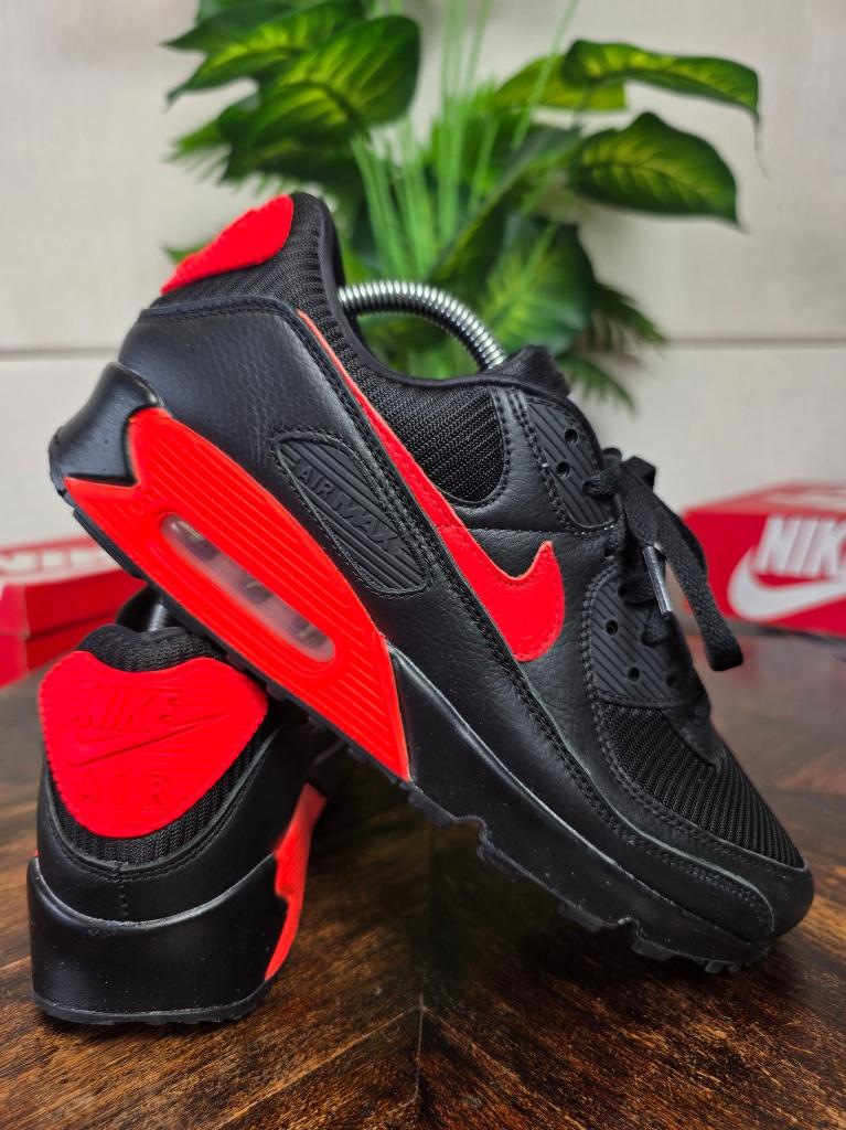 Nike Air Max 90 Black Orange Volt maat 42,5, Zwart, Nike, Ophalen of Verzenden, Nike