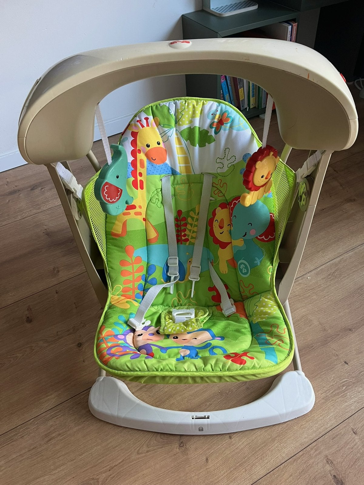 Fisher-Price elektrische schommelstoel voor baby’s, Kinderen en Baby's, Ophalen, Gebruikt