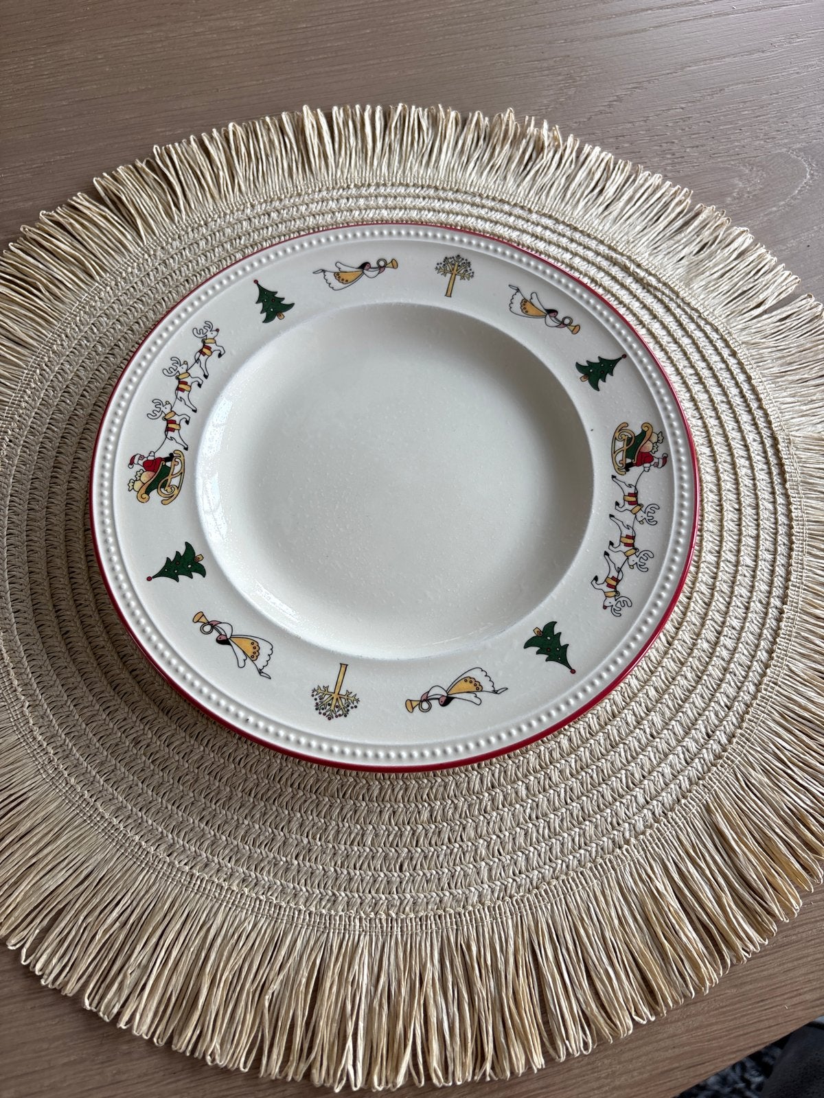 Wedgwood Windsor  christmas ontbijtbord, Huis en Inrichting, Keuken | Servies, Klassiek, Ophalen of Verzenden, Zo goed als nieuw