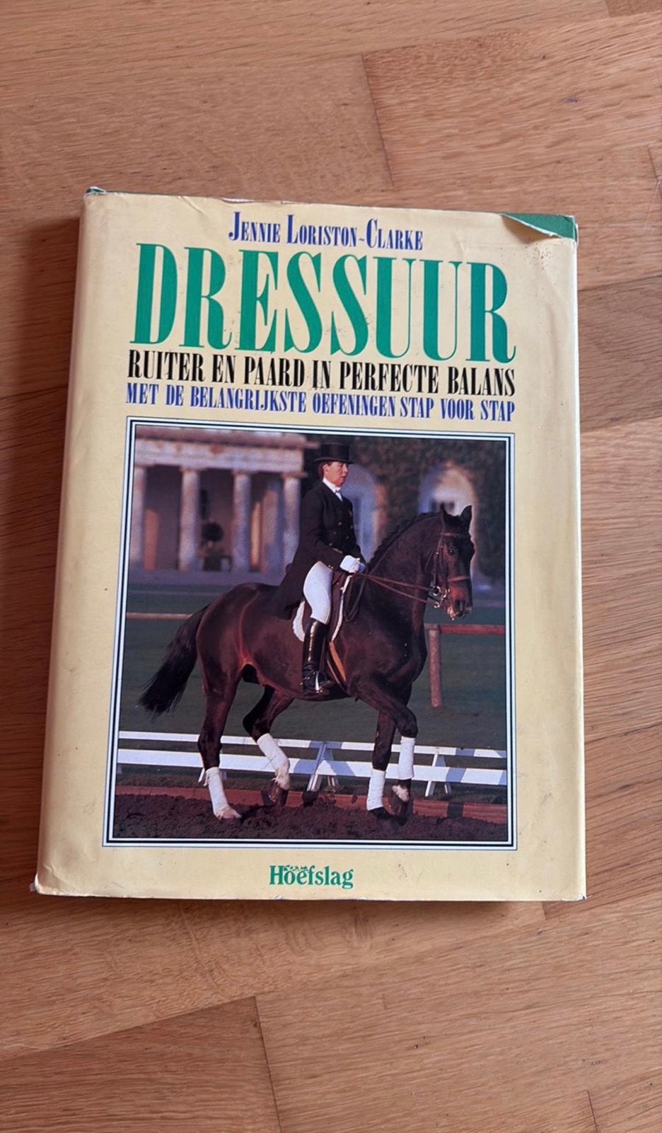 Boek dressuur, Boeken, Ophalen of Verzenden, Zo goed als nieuw, Paarden of Pony's