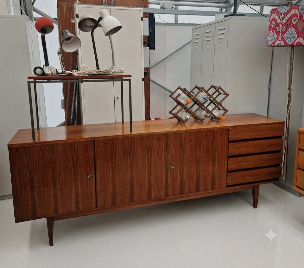 Vintage donker dressoir met vier laden, 220cm, Met deur(en), ., Ophalen of Verzenden, 200 cm of meer