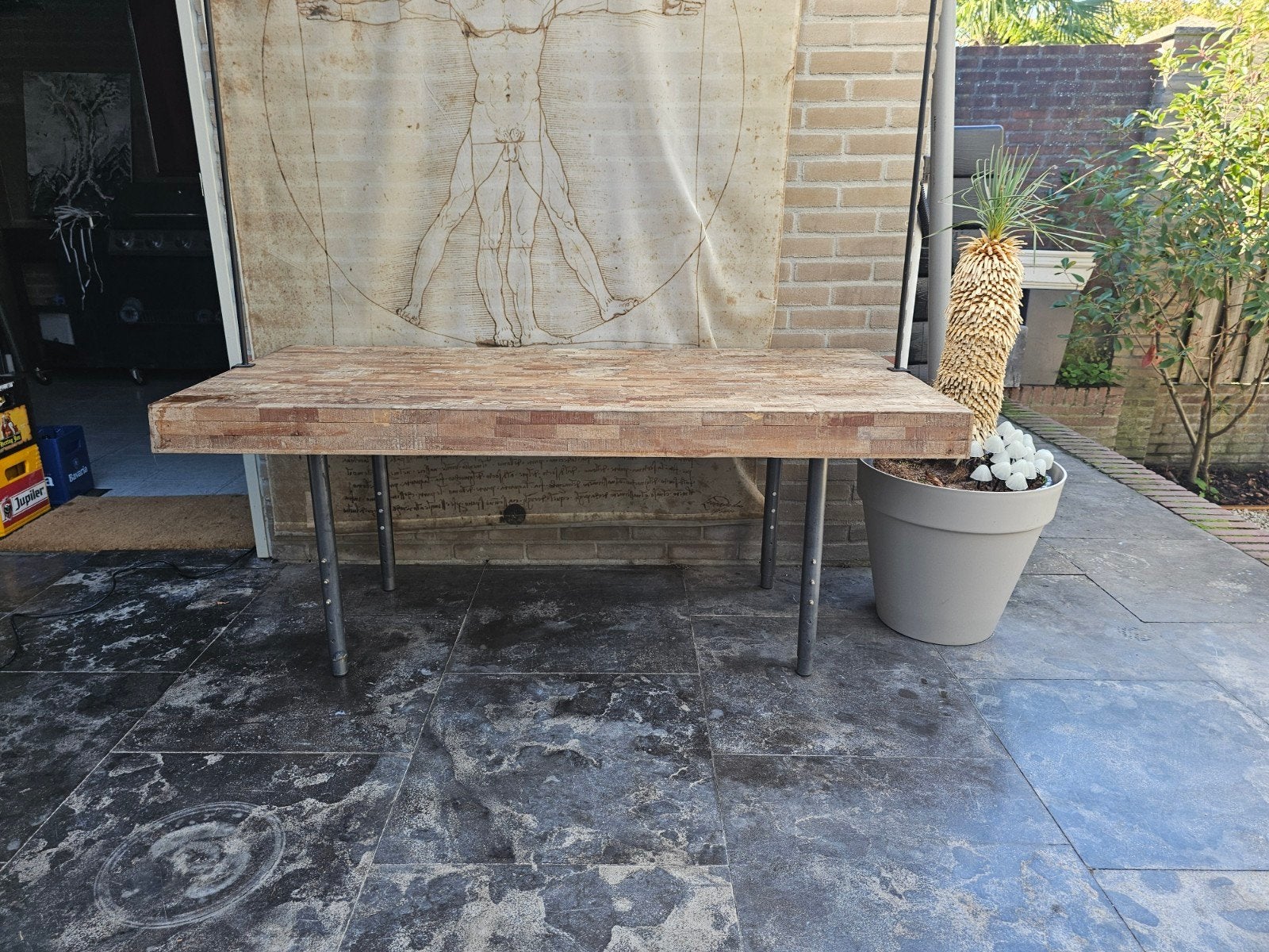 Degelijke zware houten tuintafel met verstelbare poten, Tuin en Terras, Ophalen, Gebruikt, Rechthoekig, Hout