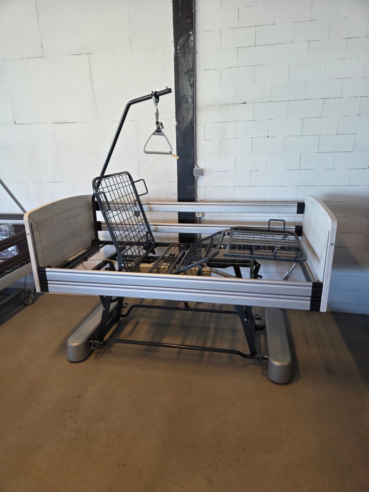Luxe verpleegbed / zorgbed Lima 2000 extra laag, Ophalen