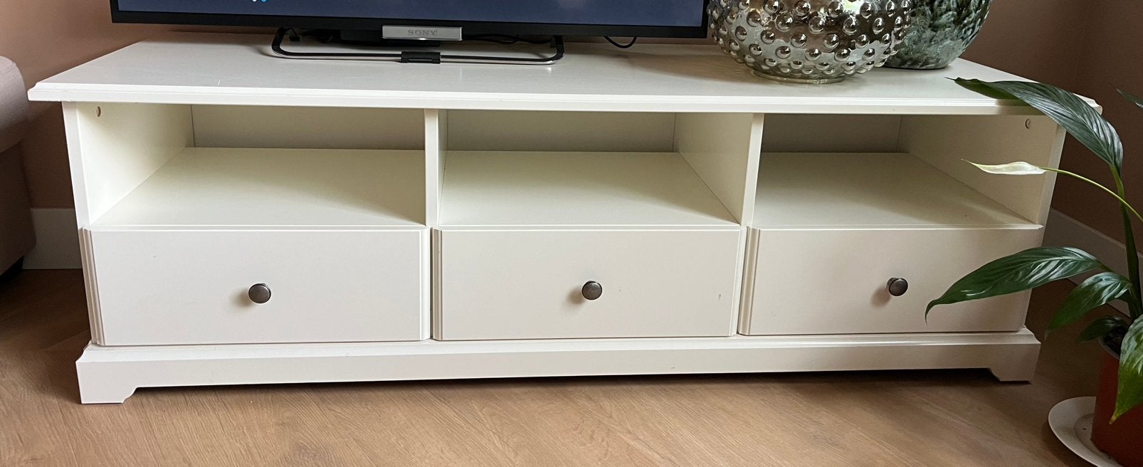 Ikea Liatorp tv kast, Ophalen, Gebruikt, 100 tot 150 cm, Minder dan 100 cm