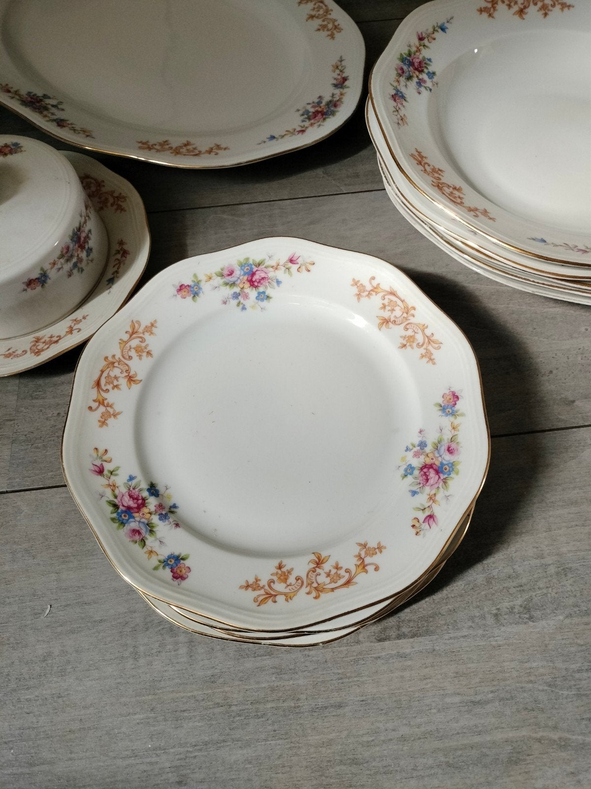 Vintage porseleinen servies Made in Czechoslovakia, Antiek en Kunst, Ophalen