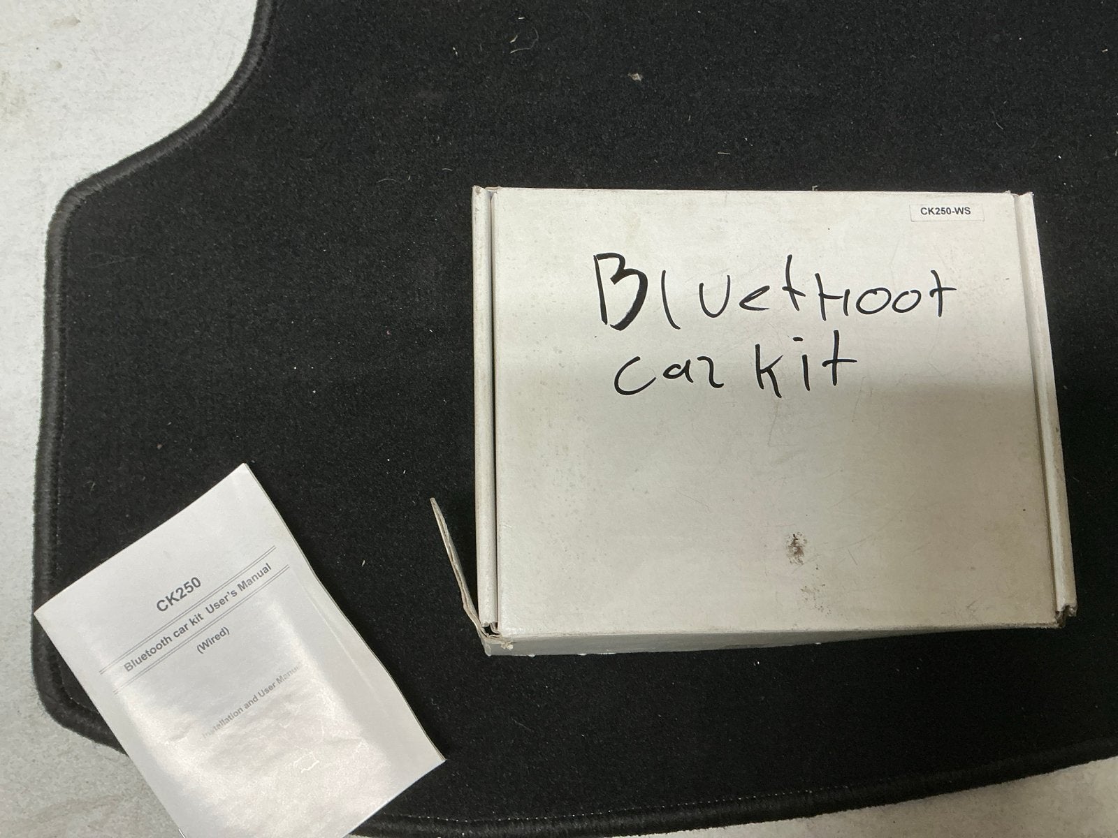 Bluetooth Carkit CK250-WS met handleiding, Auto diversen, Carkits, Ophalen of Verzenden, Gebruikt