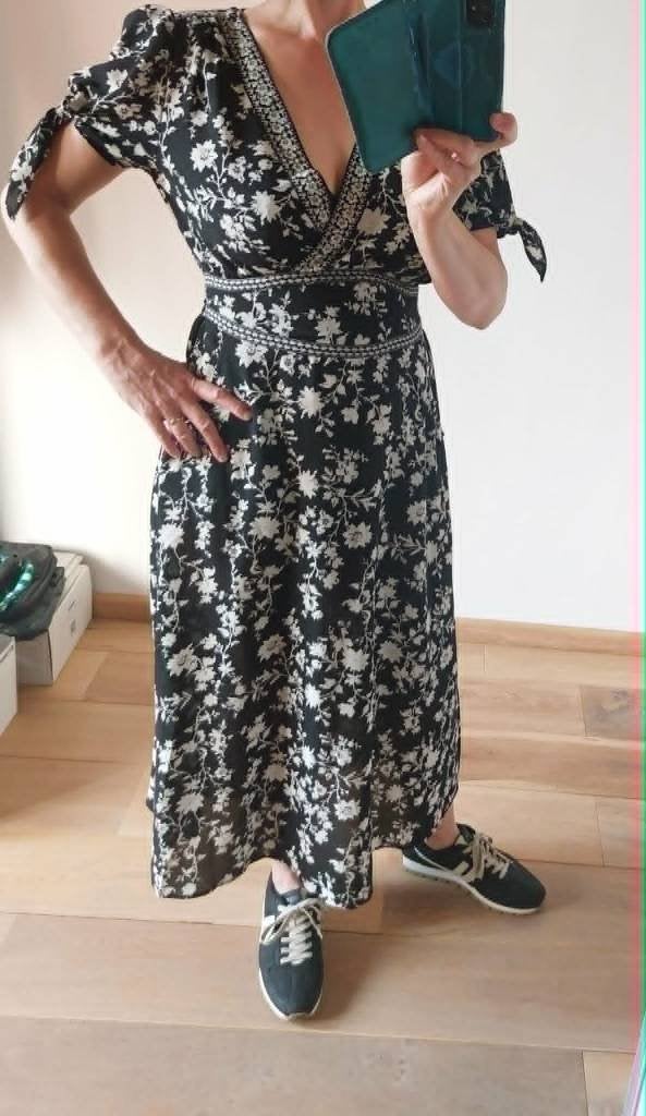 Max Studio London jurk maat 38 Nieuw, Kleding | Dames, Maat 38/40 (M), Zwart, Nieuw, Ophalen of Verzenden