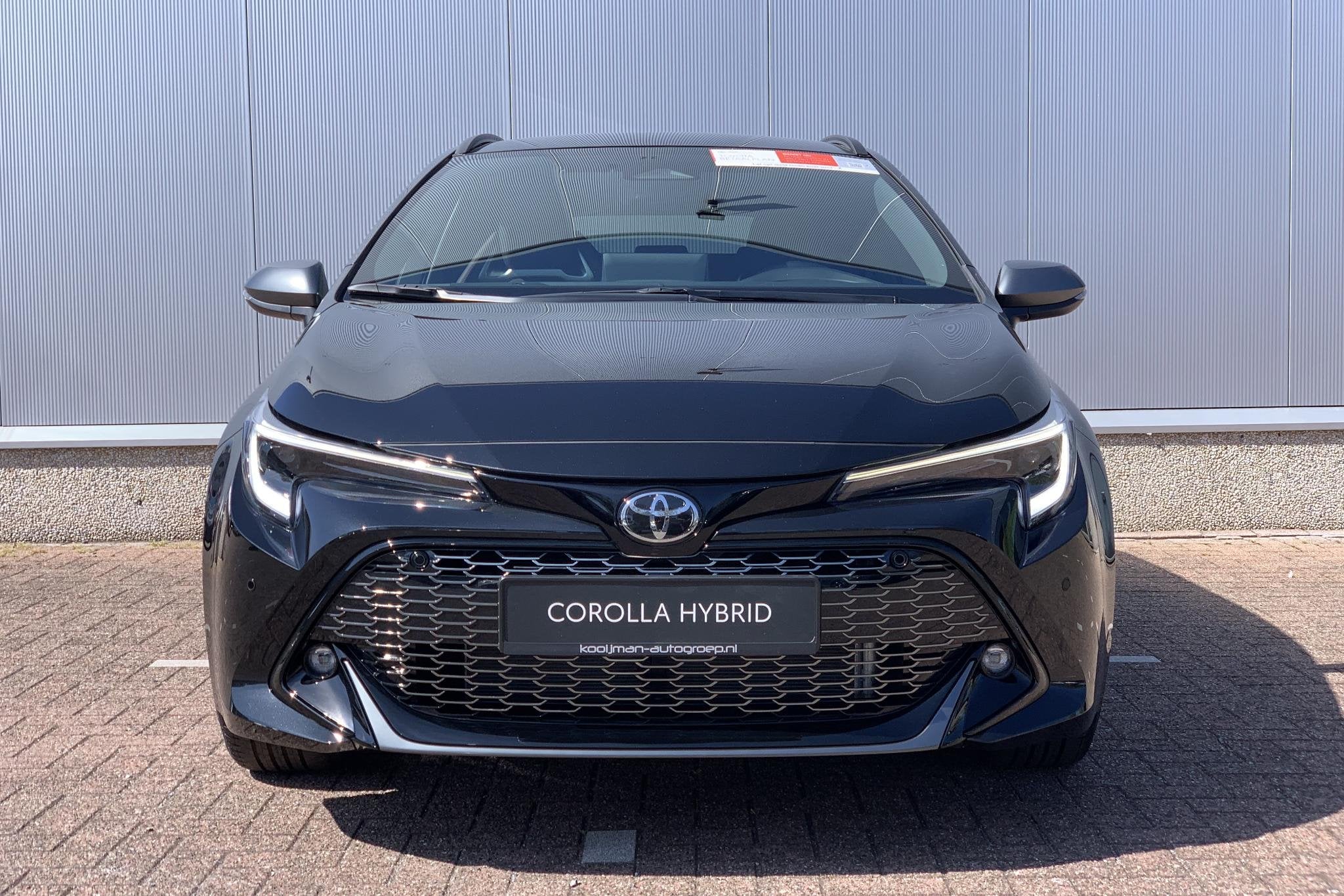 Toyota Corolla Touring Sports Hybrid 140 GR Sport | Stoel ve, Automatische klimaatregeling, 4 cilinders, Zwart, Nieuw