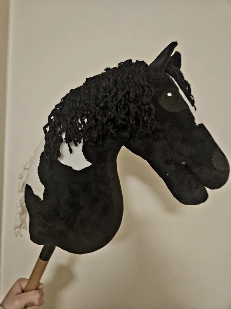 Hobbyhorse bonte KWPN'er - Nieuw met accessoires, Ophalen of Verzenden, Nieuw, Jongen of Meisje