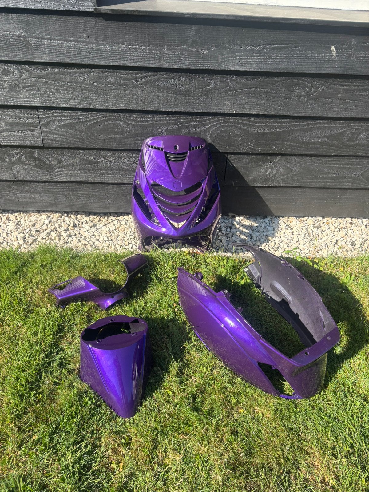 Kappenset custom candy paars zip Zo goed als nieuw!, Fietsen en Brommers, Brommeronderdelen | Scooters, Ophalen of Verzenden, Zo goed als nieuw